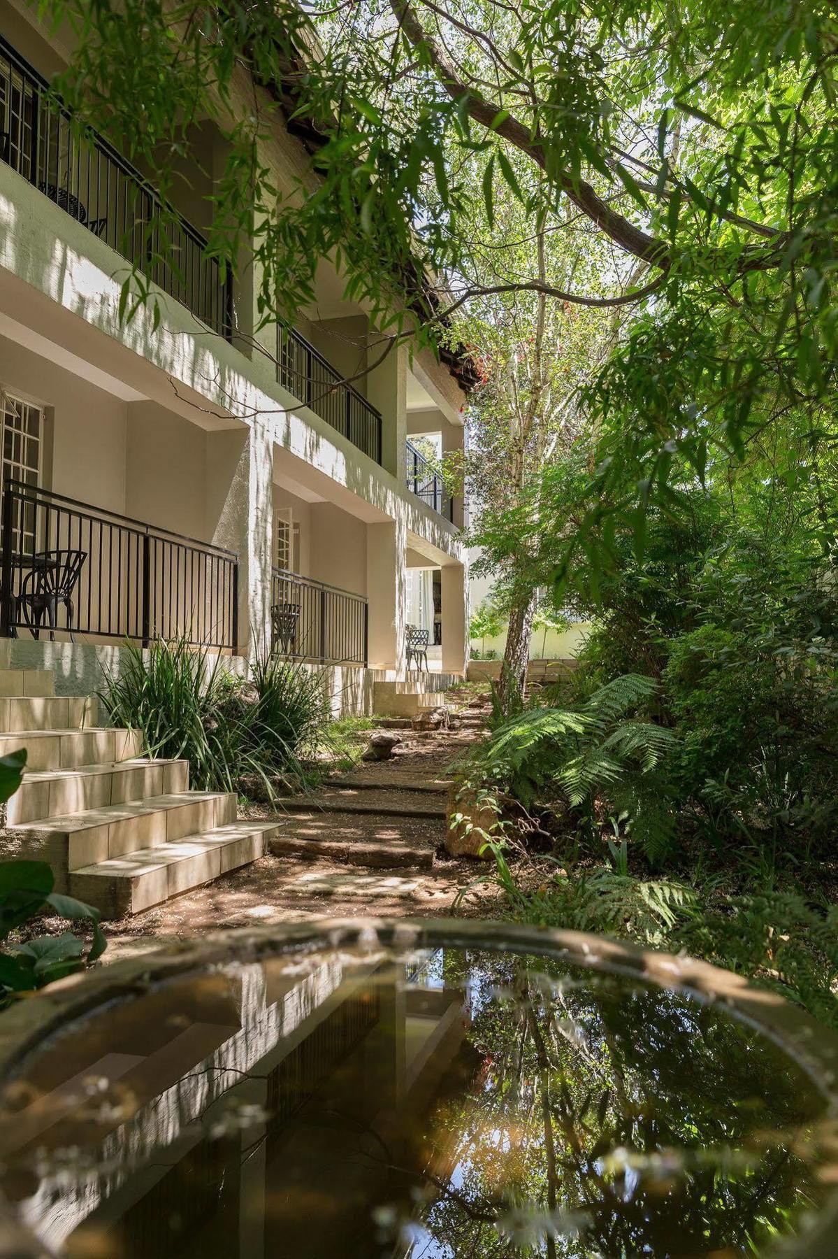 La Vieille Ferme Hotel Johannesburg Eksteriør billede